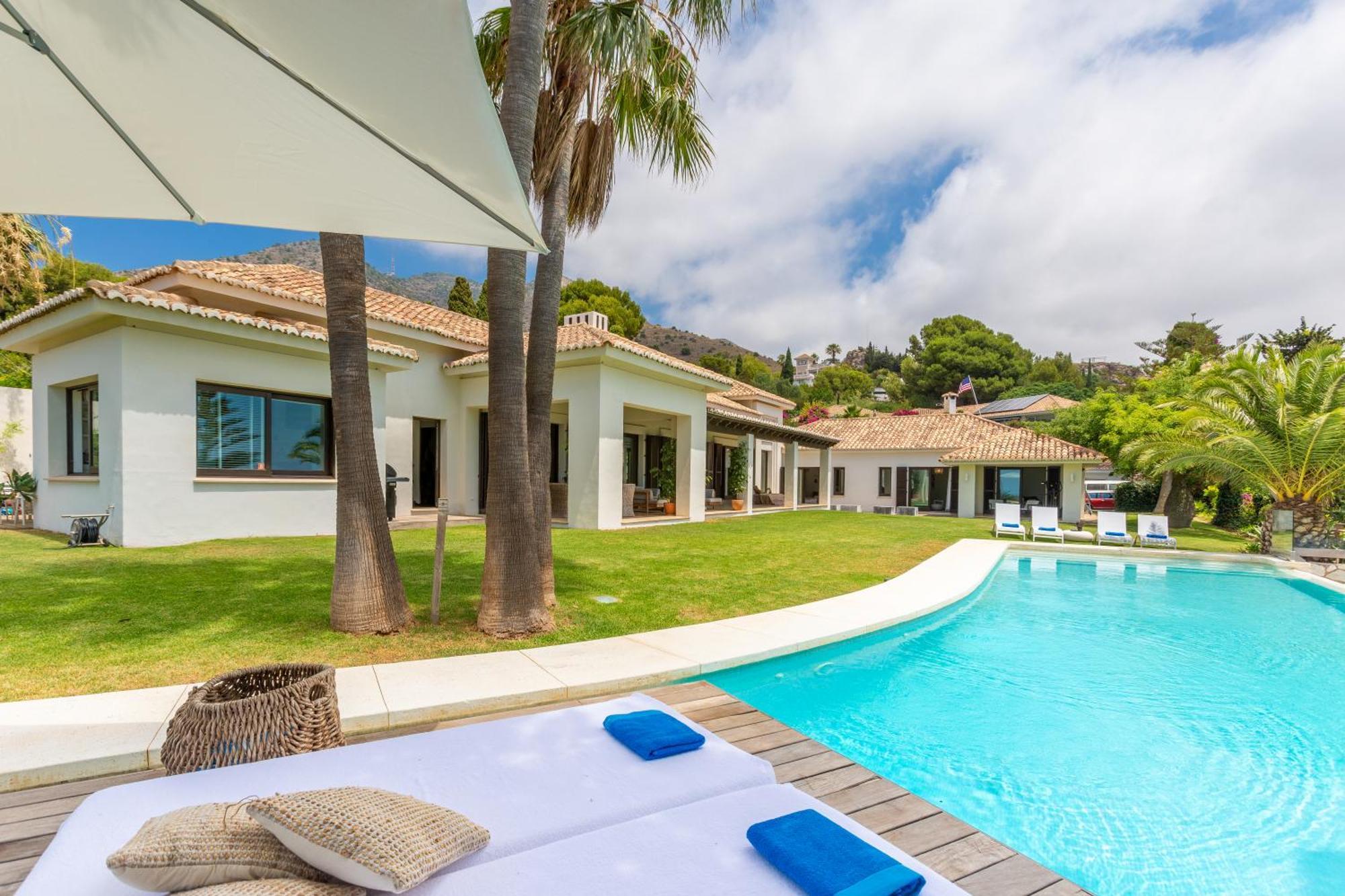 Lxr Villa With Breathtaking Views To The Mediterranean 4 Hab Torremuelle Exterior foto